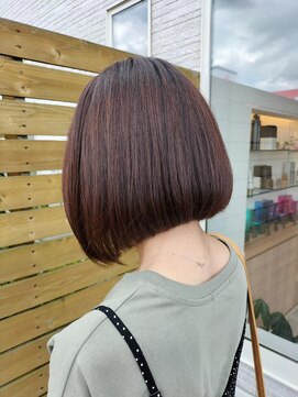 アドラーブル 長岡リップス旭岡店(adorable) 内巻き/ワンカールボブ/チェリーレッド