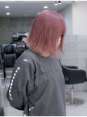 ハイトーン 切りっぱなしボブ ピンク