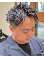 フリーク バーバーショップ 都島店(FREAK BARBER SHOP) 黒髪短髪ツーブロックアップバングツイストスパイラルパーマ