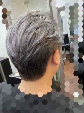 ヘアサロン ナヴィ 赤坂(NaVie AKASAKA) メンズカラーカット