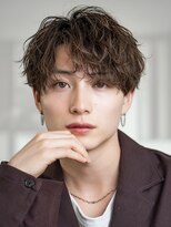 オーシャントーキョーオーバー 渋谷(OCEAN TOKYO OVER)&nbsp;韓国ヘアニュアンスコンマバングセンターパートフェザーパーマ