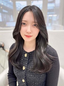 ノエシキカ(noe sikika) イメチェン/ホワイトブロンド/外ハネボブ/美髪/栄e8