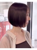 大人可愛いミニボブ