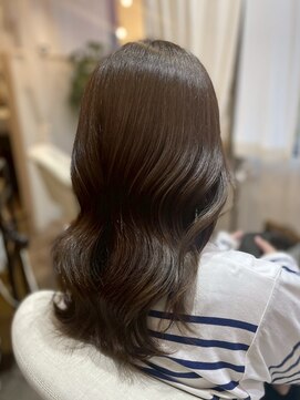 ウミネコ 表参道店(Umineko) ベージュ髪は艶が命！水素トリートメント体験