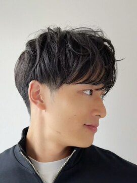 アフロート ギンザ(AFLOAT GINZA) メンズ ビジネス 刈り上げ ニュアンスマッシュ パーマ 30代40代