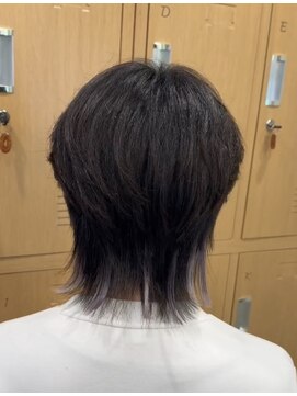 エアーベリー(AIR BERRY) ウルフ 襟足ハイトーンメッシュ