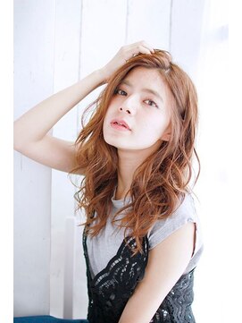 プティルカ(PutiLuca D.C.) 無造作ウエットロングスタイル