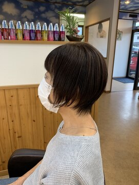 ティンカーベル(TINK‐A‐BELL) 丸みショートボブ