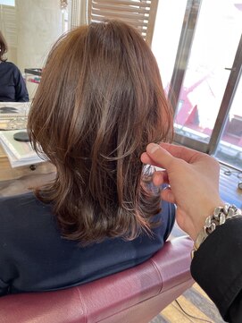 アリスバイアフロート 自由が丘(ALICe by AFLOAT) くびれレイヤーミディ（マッシュくびれヘアメルティカラー