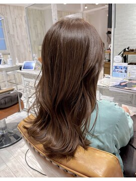 レイラバイアフロート 吉祥寺(Lila by afloat) ショコラベージュ/艶髪