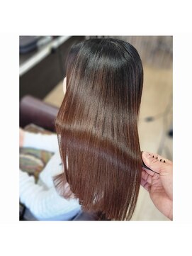 ブルーフィン シセロ(Blue Fin cicero) 【日本のツヤ髪を取り戻す】名古屋美髪プロジェクト/髪質改善