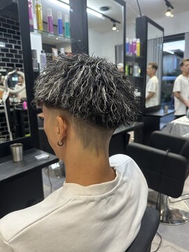 メンズ ラピス 横浜店(Men’sLapis) ツイストメッシュ