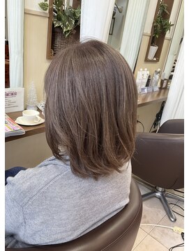 コアフィールフィス(COIFFURE fils) 《見附　今町》M3Dアッシュカラー