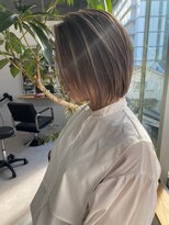 レブ 三条河原町(Reb,)&nbsp;ショートボブ×ハイライト