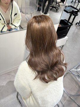 ユーフォリア 渋谷グランデ(Euphoria SHIBUYA GRANDE) グレージュ グレーラベンダー 透明感カラー YUKI