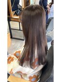 柔らかベージュ