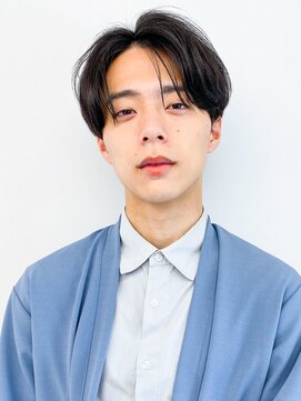 アース 上本町店(HAIR&MAKE EARTH) 毛流れセンターパート無造作パーマツーブロック刈り上げ