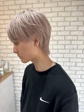 レミー(Remii) ショートウルフ×ホワイトベージュ【Remii大通】