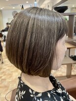 アイニ 河内小阪店(aini)&nbsp;白髪ぼかしカラー白髪ぼかしハイライト大人ショート30、40、50代