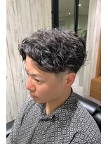 ヨシザワインク バンダイ(YOSHIZAWA Inc. BANDAI)&nbsp;ツイストスパイラルパーマ/センターパート/緩めツイスト/爽やか