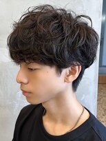 エリマ 横浜西口(elima)&nbsp;横浜西口シャドウパーマ緩め刈り上げマッシュメンズカット韓国風