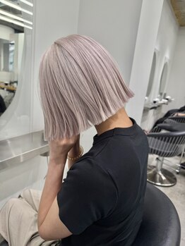 ステン(sten)の写真/お客様一人一人に合わせた極上トリートメントの効果で理想の美髪に♪