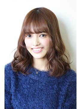 ジャンティ(GENTIL) ふんわり可愛いミディアムパーマ