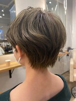 チーモ ハッピー ヘア メイク(CheeMo happy hair make) 女性らしいショートボブスタイル