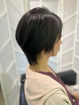 ツムグ 代官山 中目黒(TUMUGU) 30代40代50代美髪のススメ大人可愛い黒髪丸み前下がりボブ