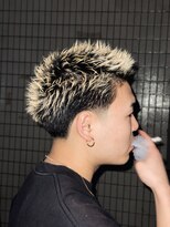 ザ フェイダーズ(The Faderz)&nbsp;束感ツーブロックスキンフェードアップバングスパイキーショート