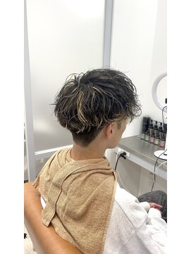 ロミーオム 本厚木(ROMMY. Homme) パーマ×メッシュ