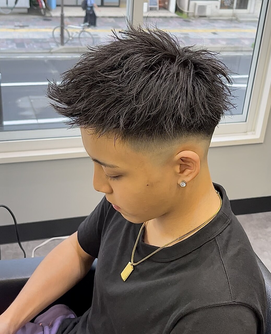 スキンフェード＋フェザージェット：L214882605｜ブライト(Bright)の