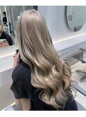 ホワイトベージュ×ローライト