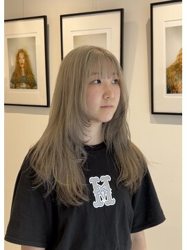 シアン 矢場町店(CYAN.) ホワイトベージュ×裾カラー