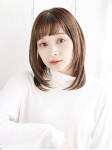 ビアンコドゥーエ(bianco due) ツヤ感レイヤーナチュラルウルフ