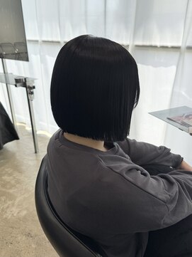 ウェアーズ(WARES) 切りっぱなしボブ