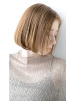 ユーフォリア 銀座本店(Euphoria)&nbsp;アッシュベージュ ブリーチなし 前下がりボブ