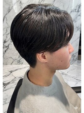 ミヤビ(MIYAVI) 刈り上げニュアンスセンターパート
