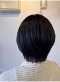 ショートヘア　レイヤーボブ