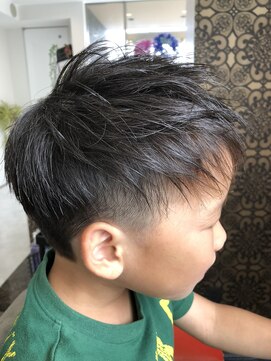 サロンドジュネ(salon de JUNE) 大人顔負け☆2ブロック