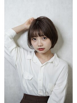 ディスオモテサンドウ 表参道(This OMOTESANDO) 小顔効果抜群のコンパクトショートスタイル！