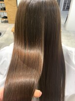 ピリオド(period.) 髪質改善ヘアエステとイルミナカラーでうるツヤ美髪
