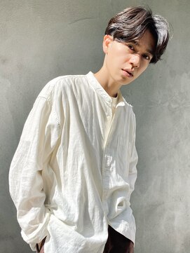 アリスバイアフロート 自由が丘(ALICe by AFLOAT) ニュアンスカール　刈り上げセンターパート