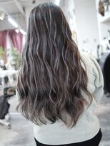 マリアナ(Mariana)&nbsp;ハイライトショートヘアレイヤーカットダブルカラー