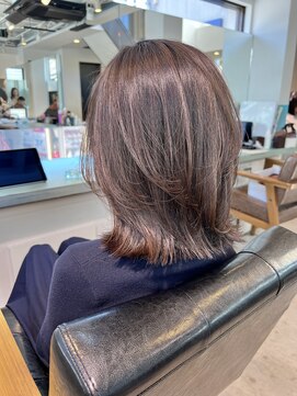 トレス(TRESS) レイヤーボブ　ミディアム　顔周り　透明感カラー　原宿　表参道