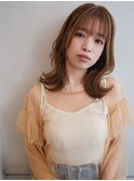 【WHOLE】レイヤーカット×ライトベージュ