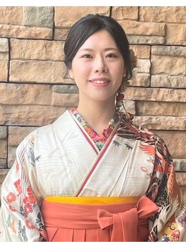 エノモト(ENOMOTO) 黒髪袴着付け編み込みヘアアレンジ　卒業式