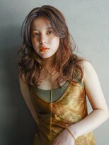 カンナ(Canna)&nbsp;レイヤーカット/デザインカラー/オリーブベージュ/髪質改善/20代