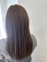 美容室 ココ COCO&nbsp;オリーブブラウン×レイヤースタイル