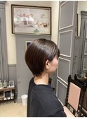 耳掛けショートヘア